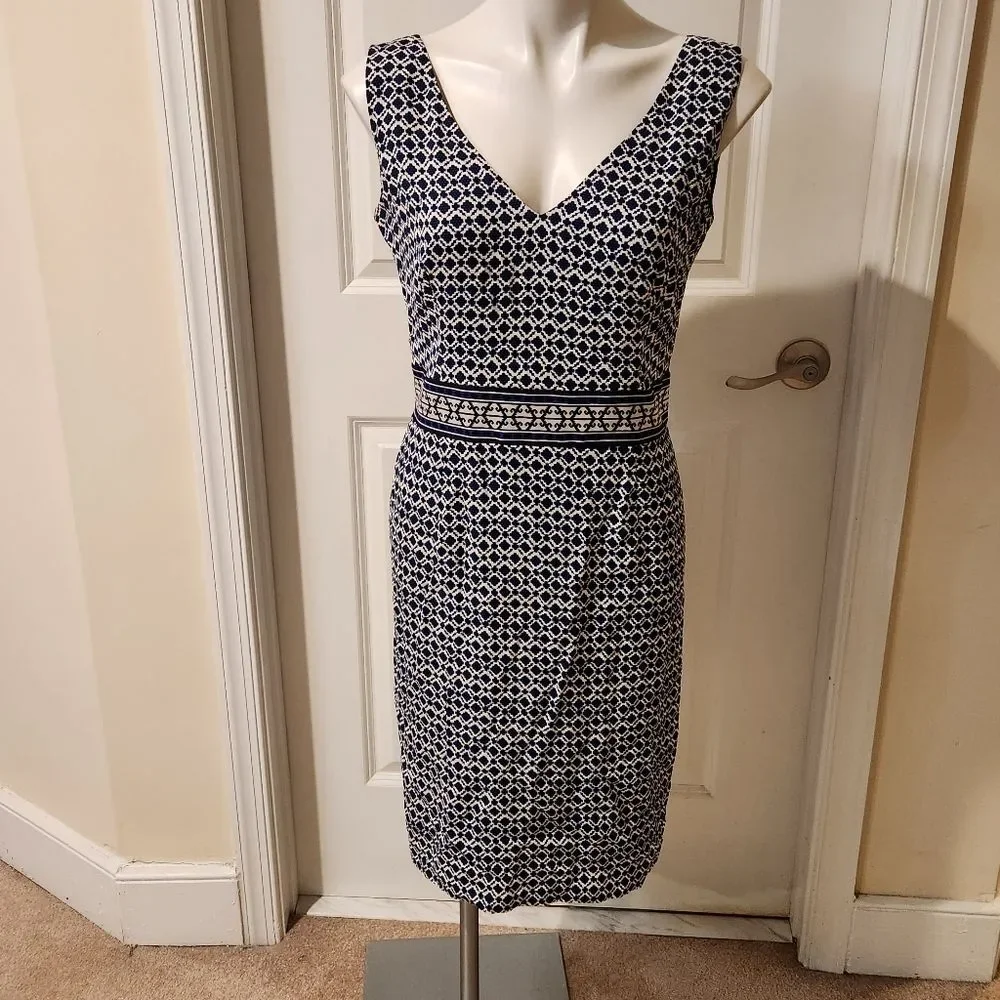 Tory Burch dress size 8, blue and white